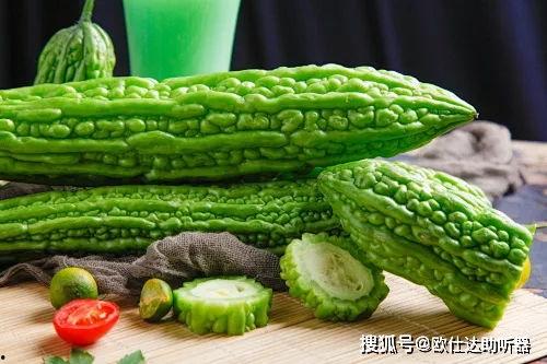 凉瓜不能和什么一起吃,揭秘不能与哪些食物同食