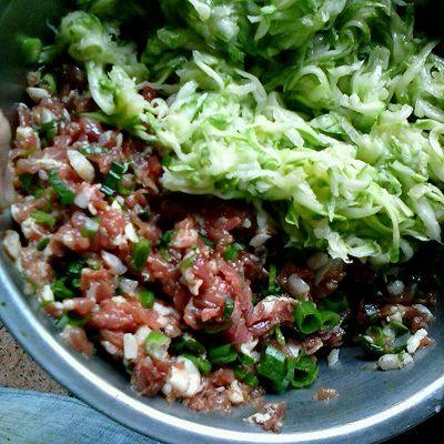 吃羊肉可以吃角瓜,营养互补的美食探索